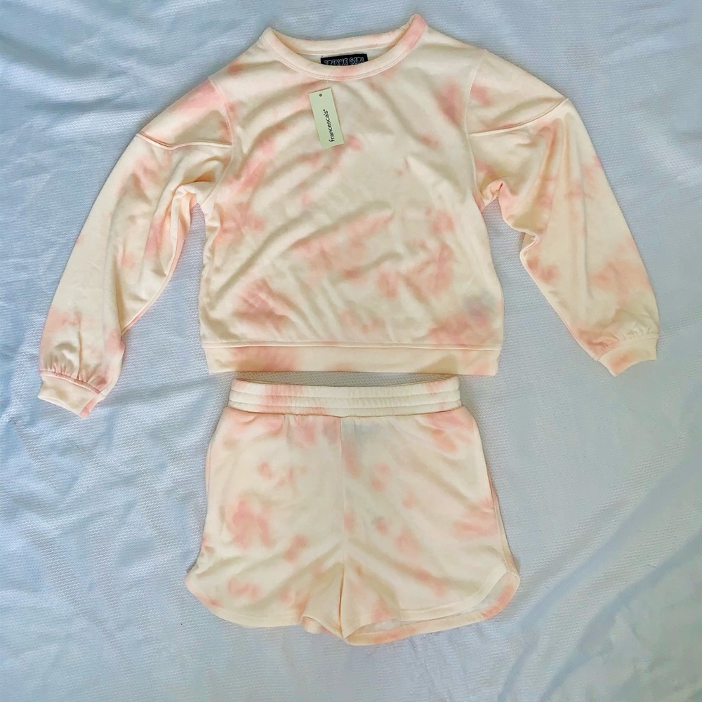 Francesca’s boutique Trixxi Girl tie-dye two piece set